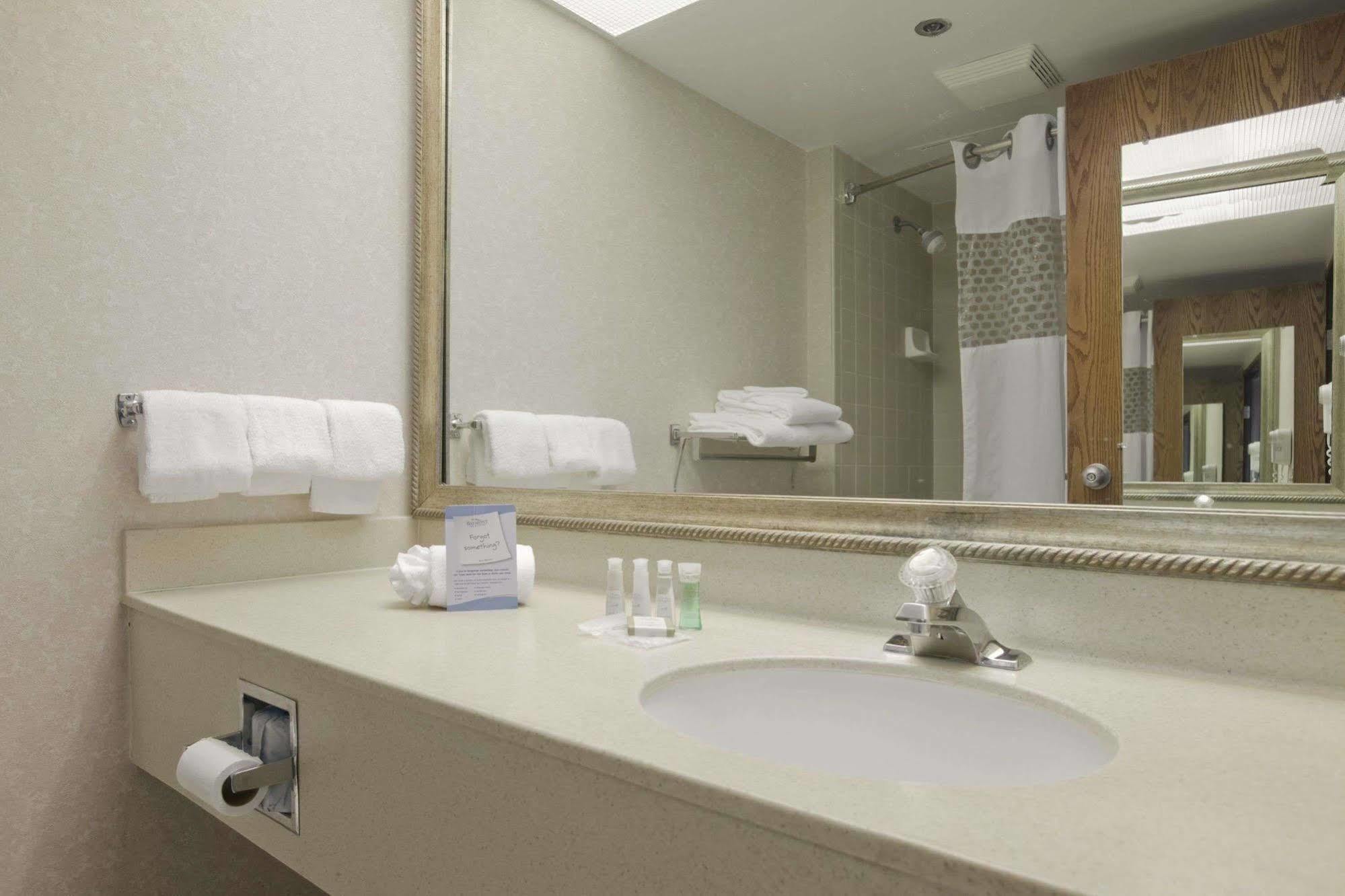 Best Western Warren Hotel Extérieur photo
